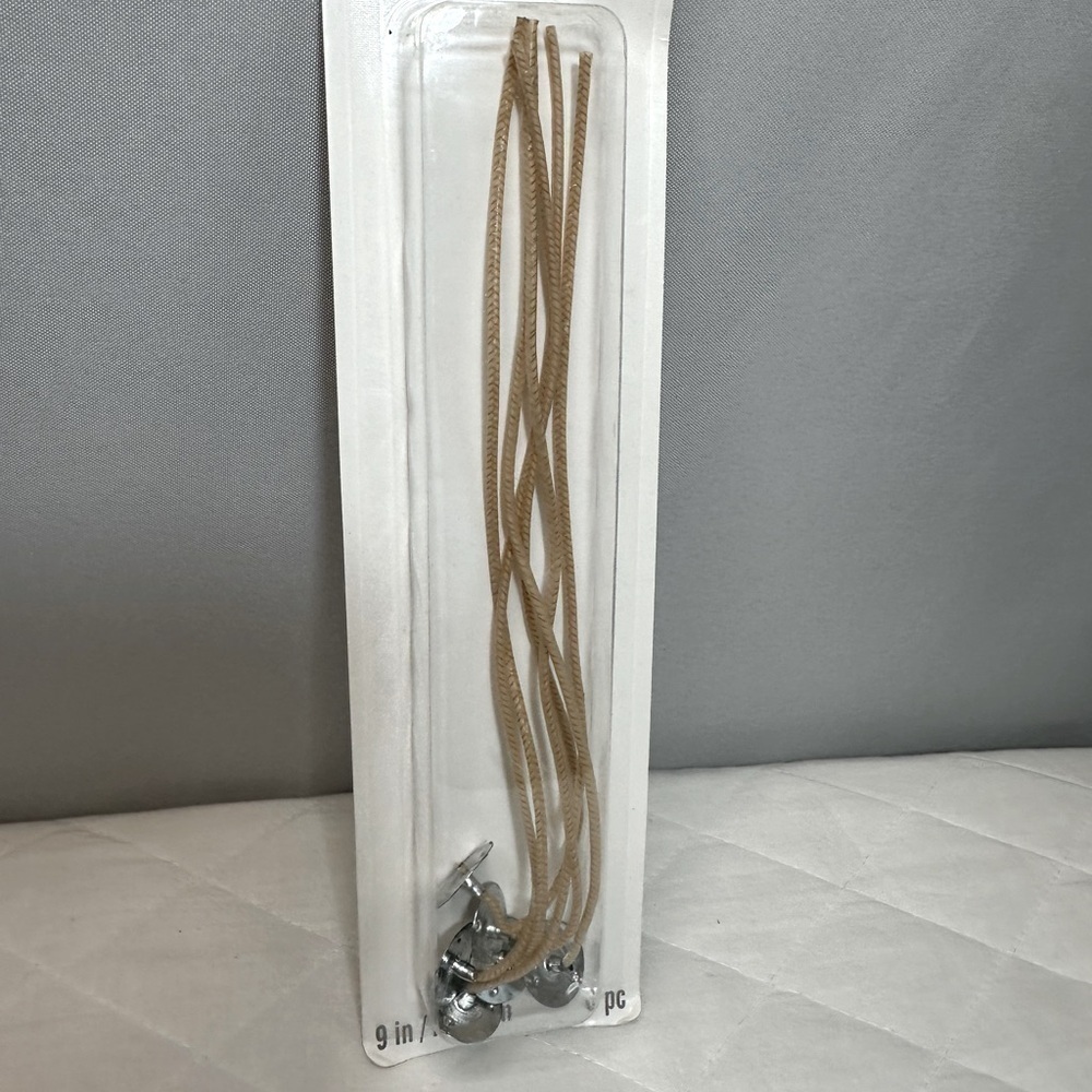 Artminds Simple Serenity Wick With Clips 6 Piece 9 in /22.8 cm Candle Making DIY